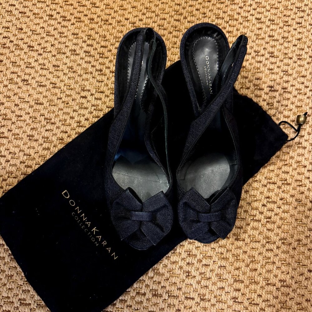 Donna Karan 4" Heel Size 40 Black